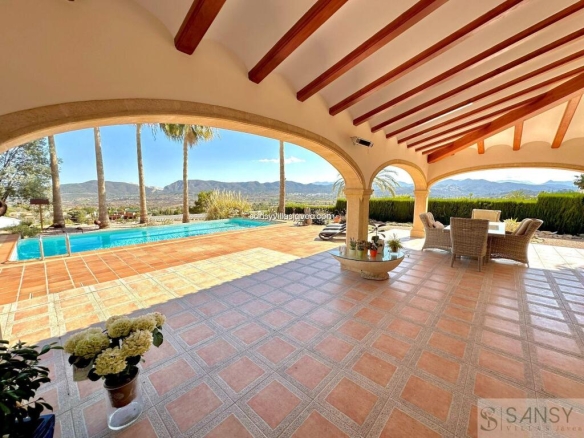 Imagen 2 de Casa-Chalet en Venta en Javea/Xabia Alicante