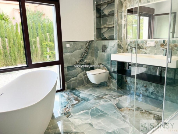 Imagen 4 de Casa-Chalet en Venta en Denia Alicante