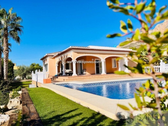 Imagen 3 de Casa-Chalet en Venta en Javea/Xabia Alicante