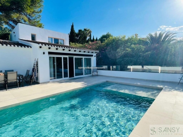 Imagen 2 de Casa-Chalet en Venta en Denia Alicante