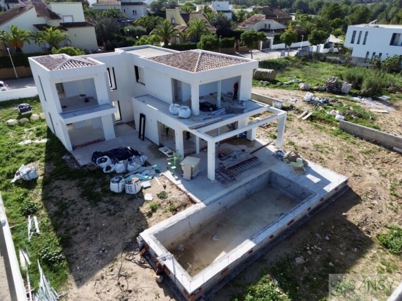 Imagen 1 de Casa-Chalet en Venta en Alicante Alicante