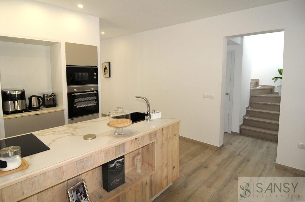 Imagen 2 de Casa-Chalet en Venta en Alicante Alicante