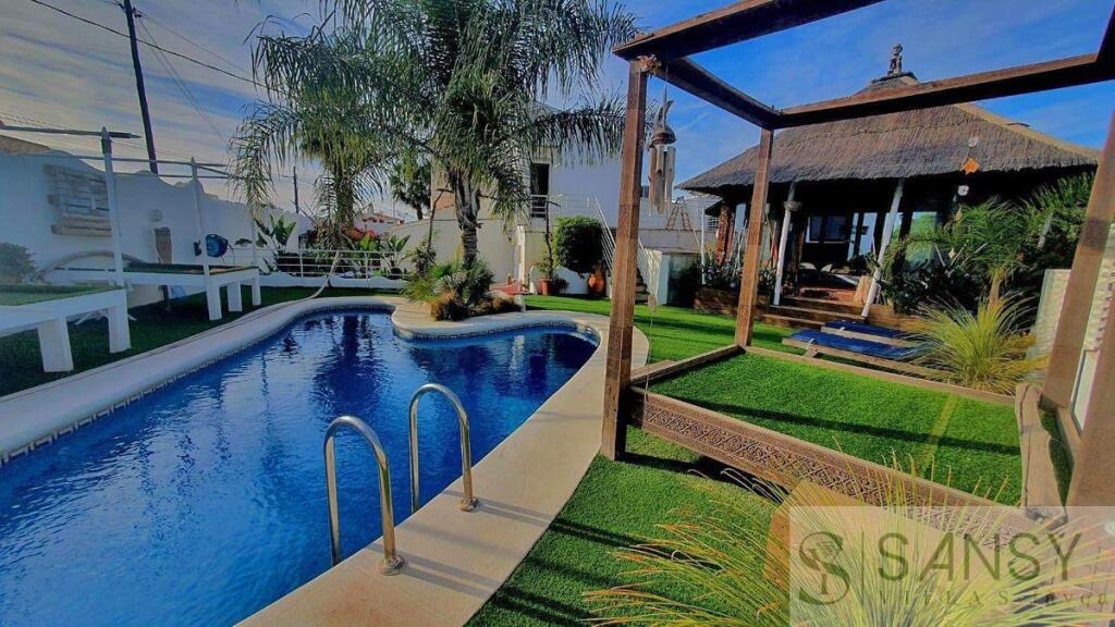 Imagen 3 de Casa-Chalet en Venta en Alicante Alicante