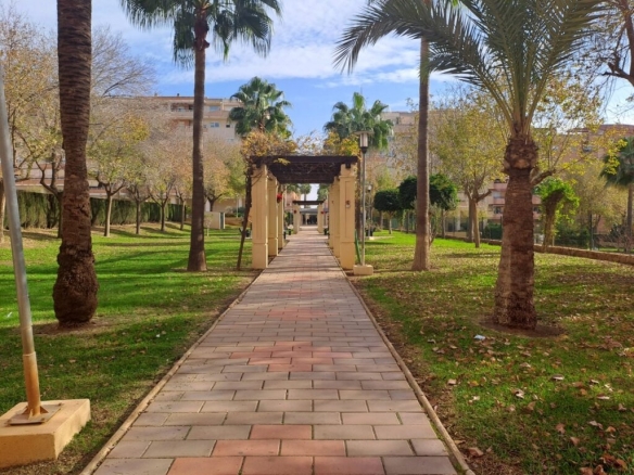 Imagen 1 de Piso en Jardines de Torre Atalaya