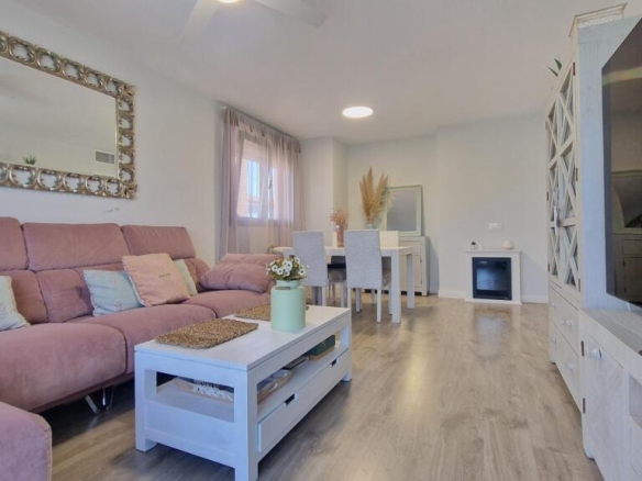 Imagen 4 de GRAN ATICO DE LUJO EN LA PLAYA DE LOS ALAMOS