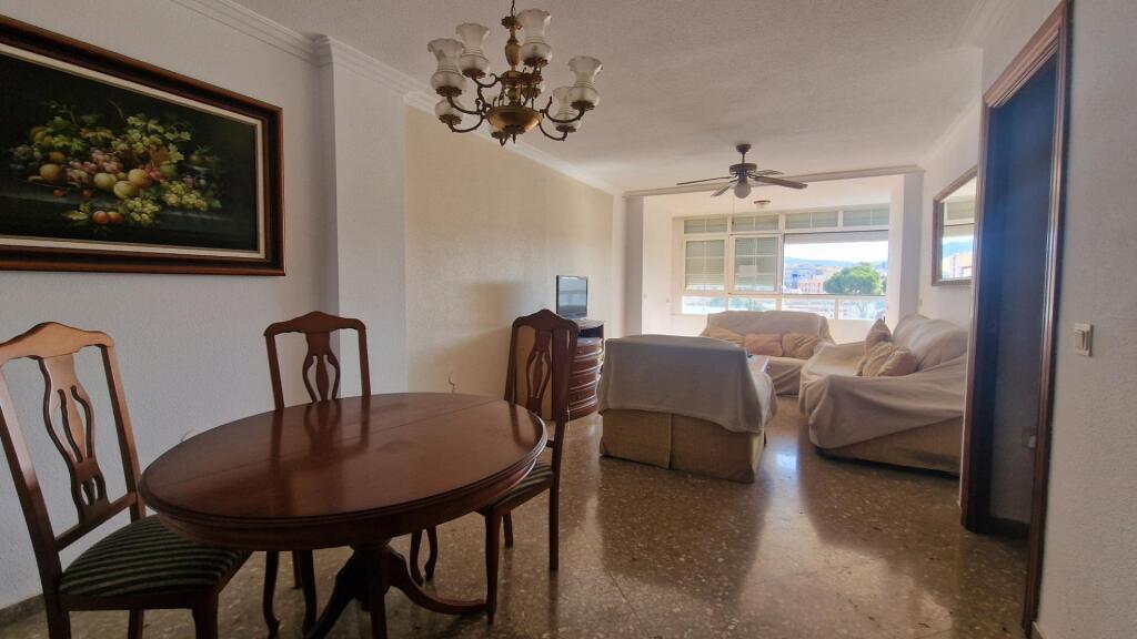 Imagen 3 de ALQUILER DE HABITACION