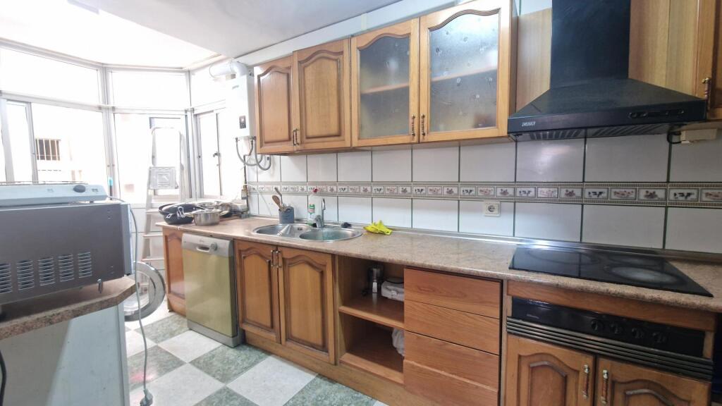Imagen 4 de ALQUILER DE HABITACION