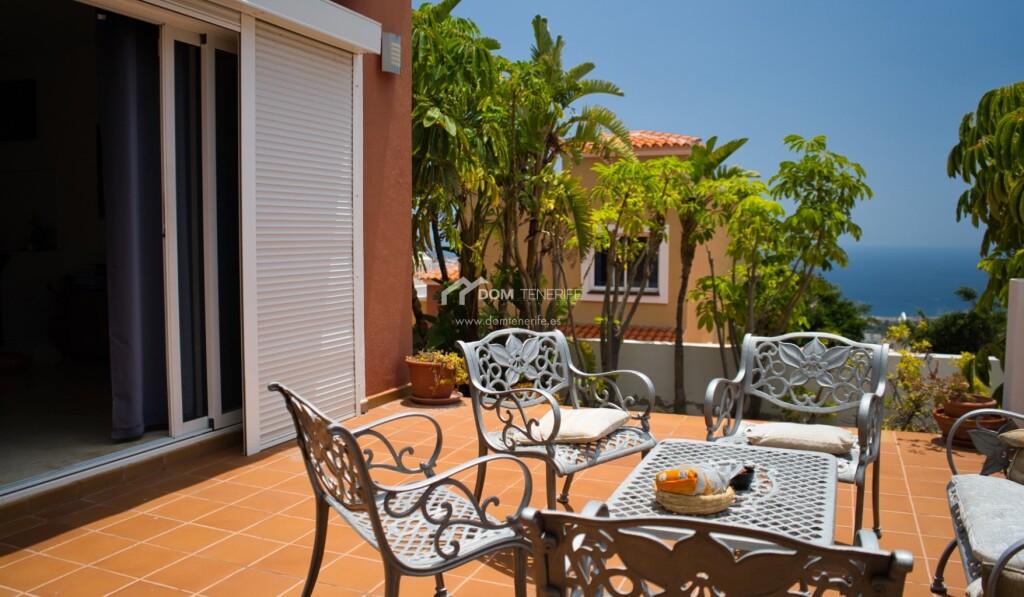 Imagen 2 de Casa de pueblo en Venta en Adeje Santa Cruz de Tenerife