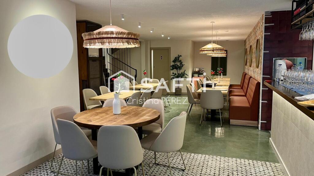 Imagen 2 de Traspaso de Exclusivo Restaurante en el Corazón de Granollers