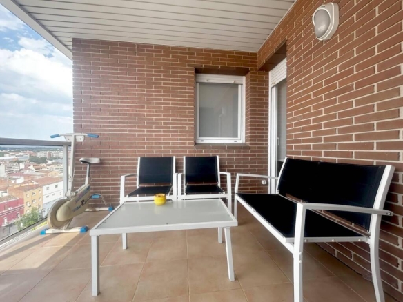 Imagen 1 de Ático con vistas panorámicas abiertas al horizonte