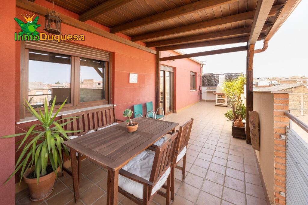 Imagen 3 de ¡ÁTICO DE 1 DORMITORIO EN ARMILLA CON TERRAZA!