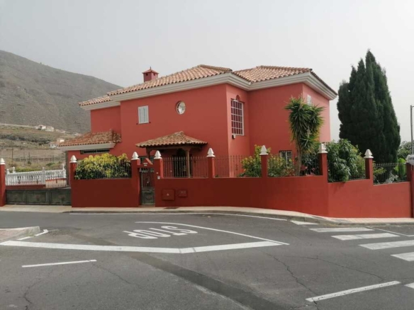 Imagen 1 de Casa-Chalet en Venta en Araya Santa Cruz de Tenerife