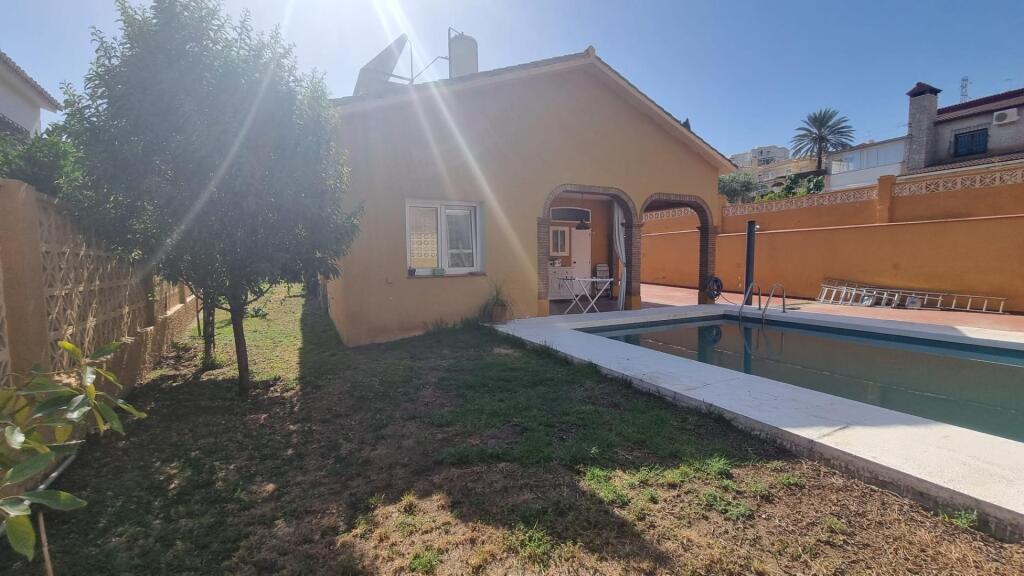 Imagen 2 de CHALET INDEPENDIENTE