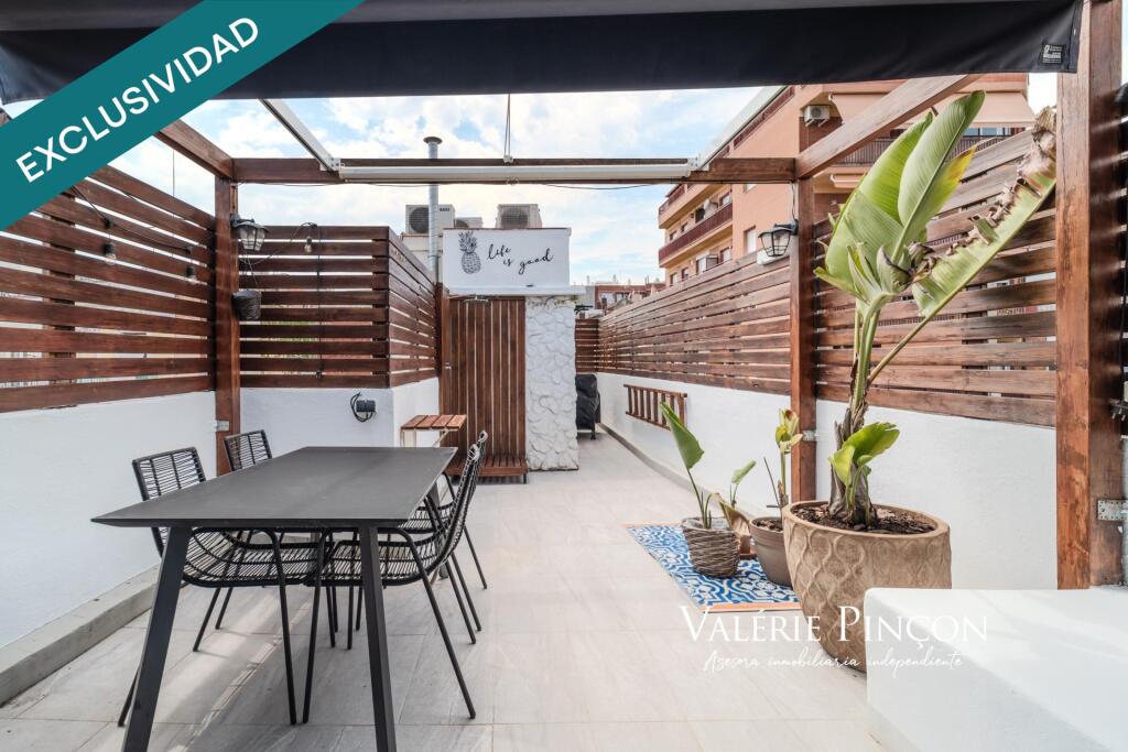 Imagen 4 de HERMOSO ATICO TODO EXTERIOR CON TERRAZA DE 30M2 EN SANTS.