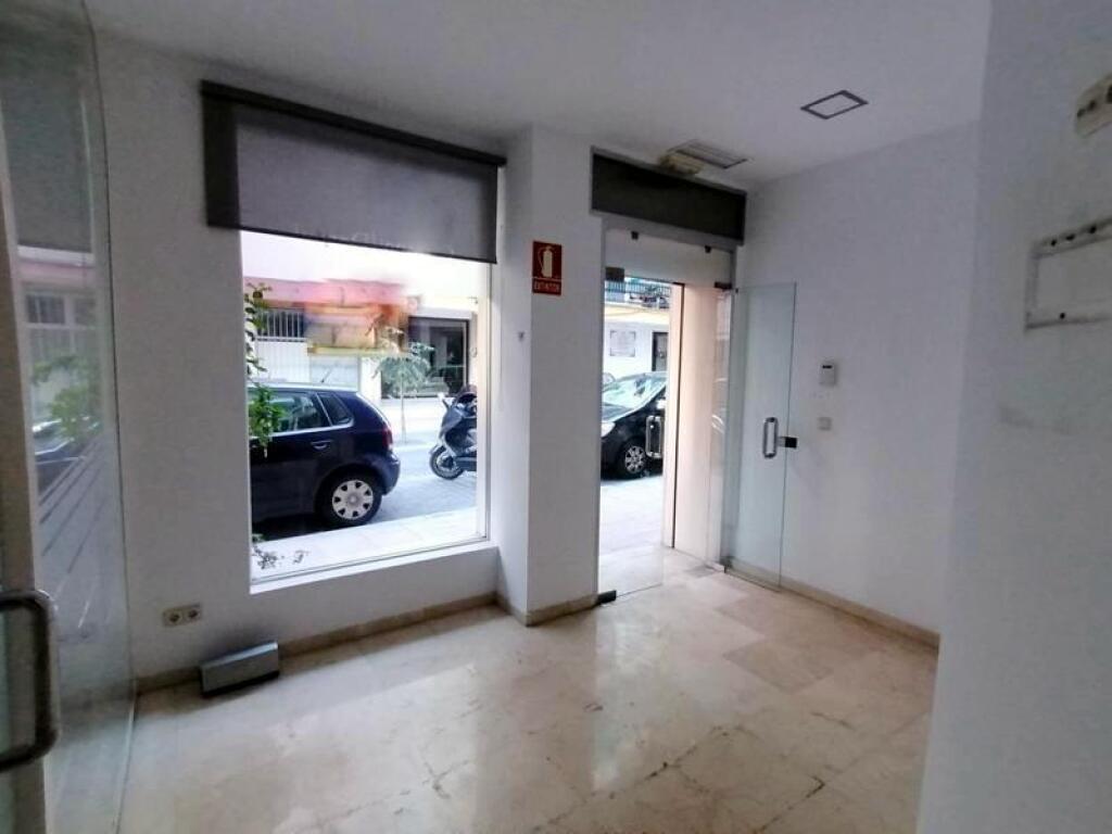 ZONA MUY TRANSITADA.--
