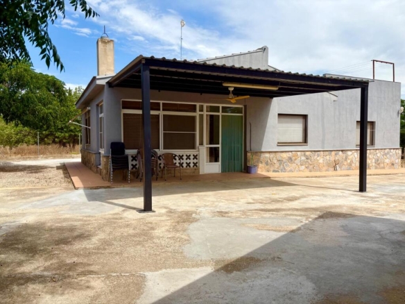 Imagen 2 de Espectacular chalet con piscina en Jesús