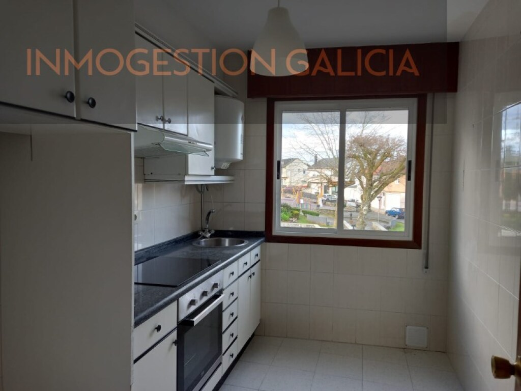 Imagen 4 de Edificio Viviendas en Venta en Cerceda La Coruña