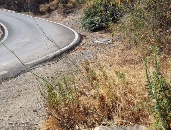 Imagen 3 de GRAN FINCA EN LA VIÑUELA AL LADO DEL PANTANO