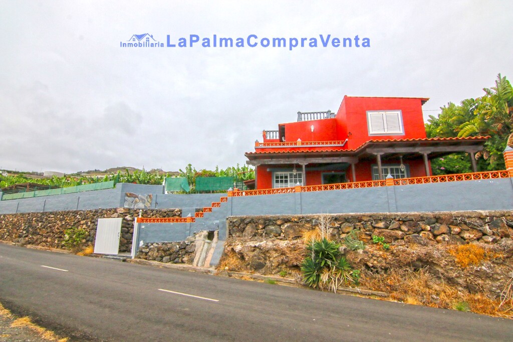 Imagen 3 de Casa-Chalet en Venta en Tijarafe Santa Cruz de Tenerife