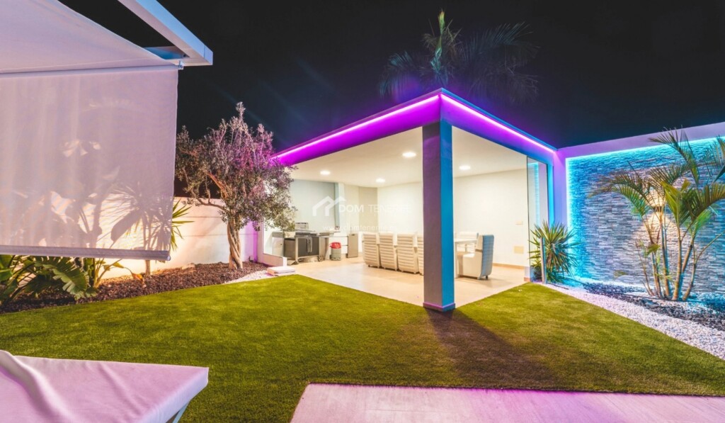 Imagen 3 de Casa-Chalet en Venta en Adeje Santa Cruz de Tenerife