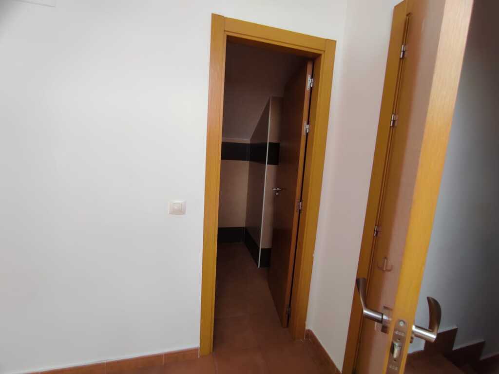 Imagen 4 de Piso en Alquiler en Toledo Toledo AZUCAICA