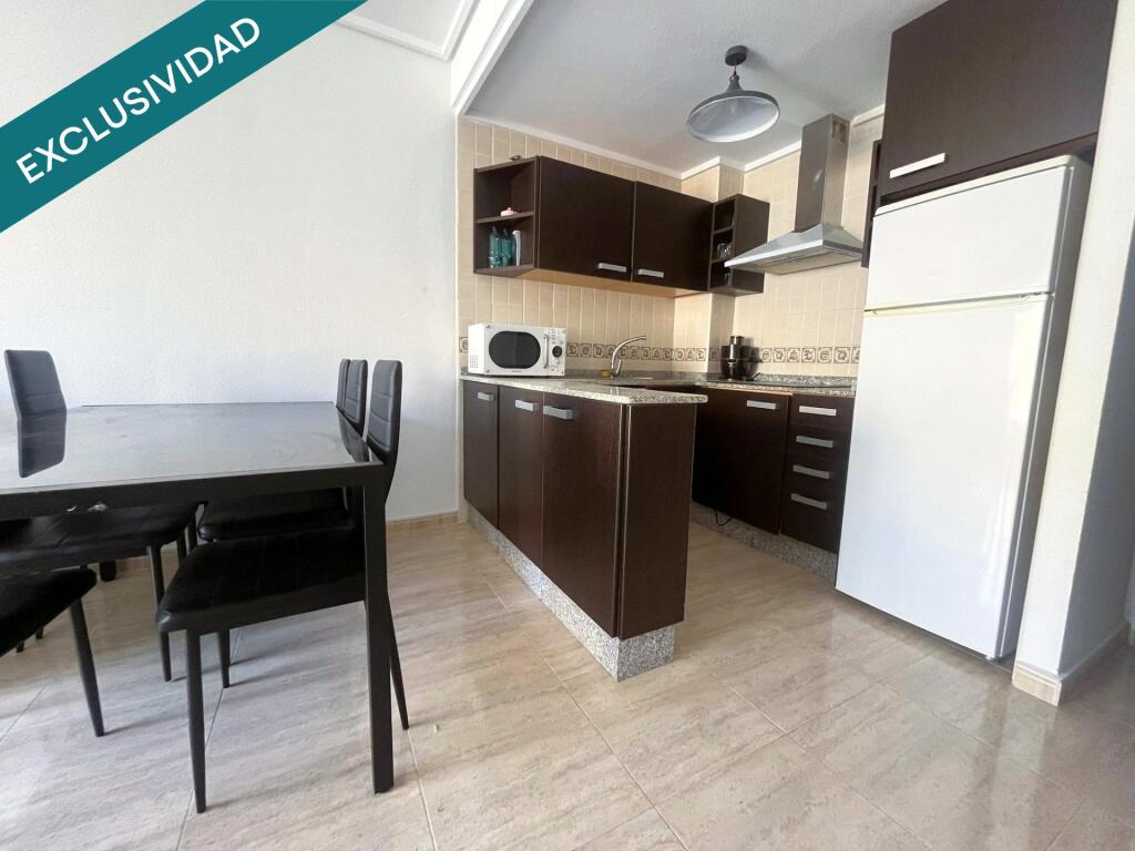 Imagen 2 de Piso de dos habitaciones en calle las Rosas