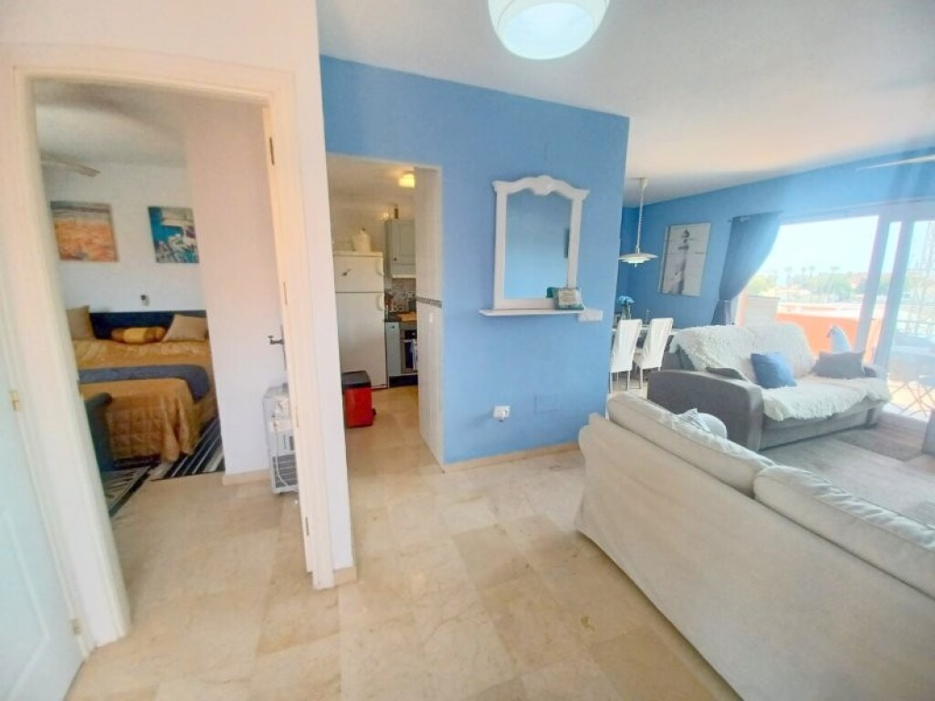 Imagen 4 de ESPECTACULAR PISO EN VENTA EN ZONA PRINCESA CRISTINA SABINILLAS.