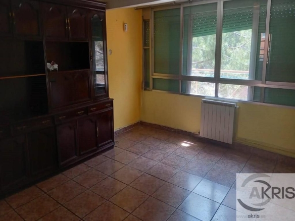 Imagen 1 de VIVIENDA EN BARRIO USERA DE MADRID