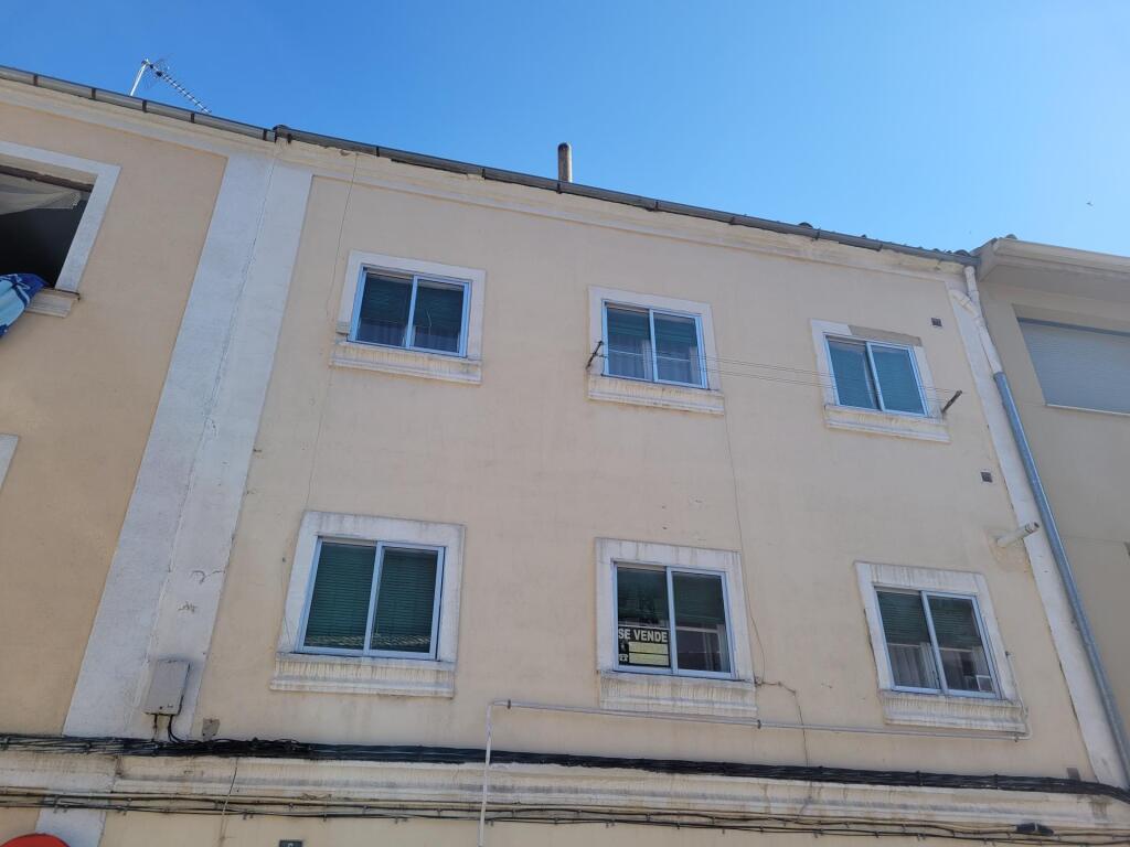 Imagen 2 de SE VENDE CASA EN CUELLAR