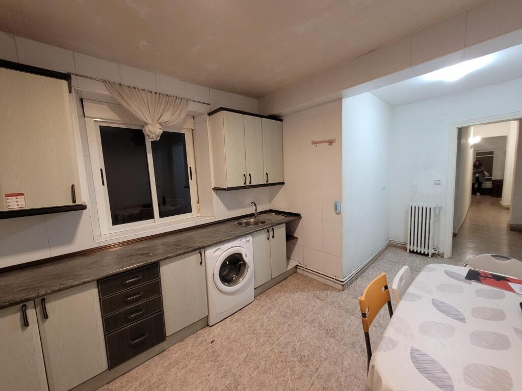 Imagen 3 de PISO EN VENTA EN CALLE PADRE FRANCISCO SUAREZ    ¡¡¡GRAN OPORTUNIDAD !!!