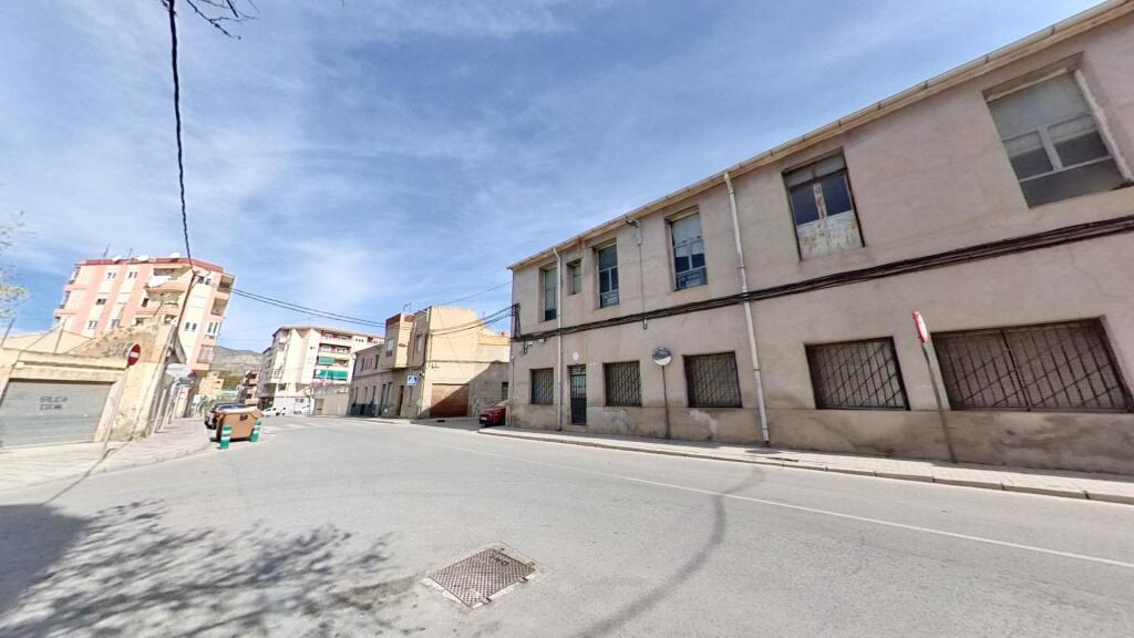 Imagen 3 de En venta nave industrial como inversión!