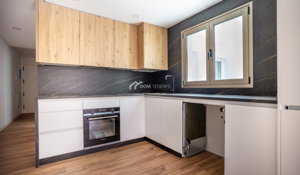 Imagen 4 de Apartamento en Venta en Santiago Del Teide Santa Cruz de Tenerife
