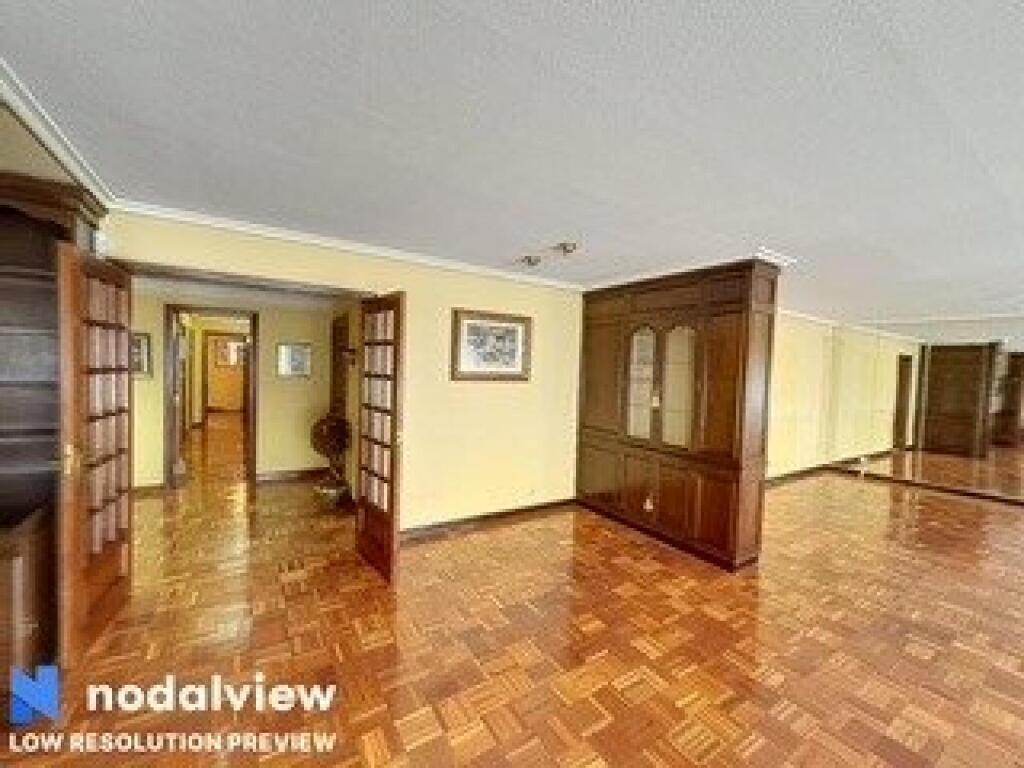Imagen 3 de EN EL QUIRINAL!!!!  OPORTUNIDAD PARA ADQUIRIR MAGNIFICO PISO EN LA ZONA RESIDENCIAL PREFERIDA PARA VIVIR EN AVILES