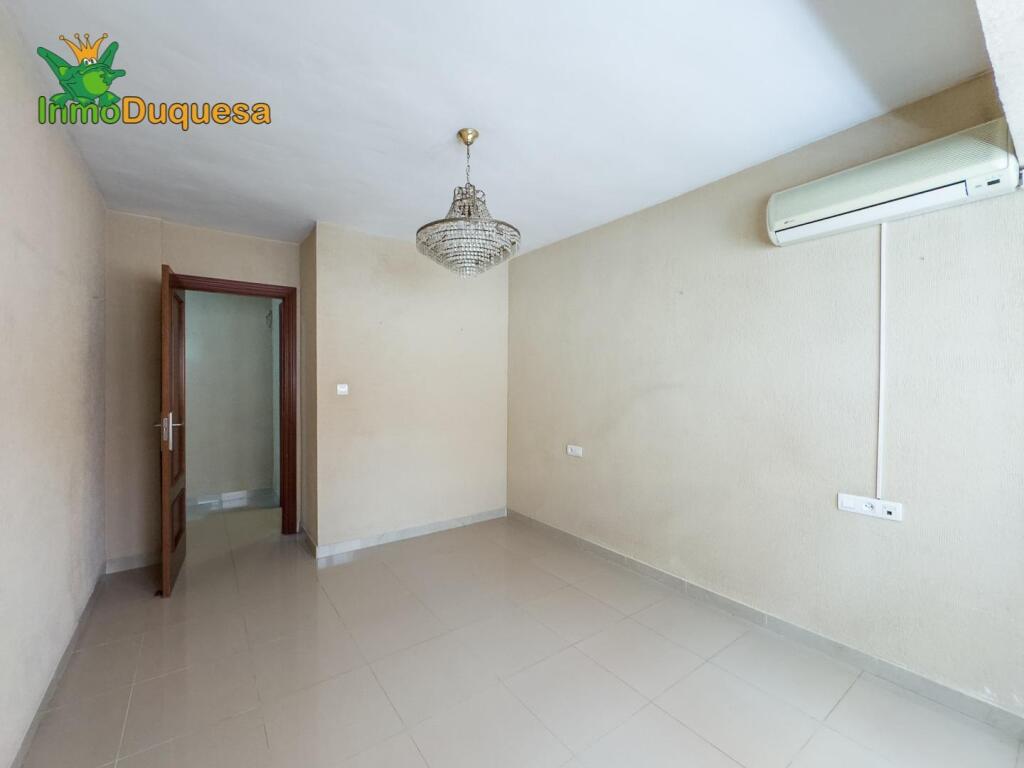 Imagen 4 de Piso REFORMADO de 2 dormitorios y 1 baño