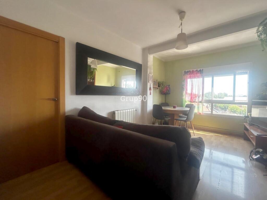 Imagen 4 de ¡Oportunidad en Cappont! Piso acogedor y listo para entrar a vivir