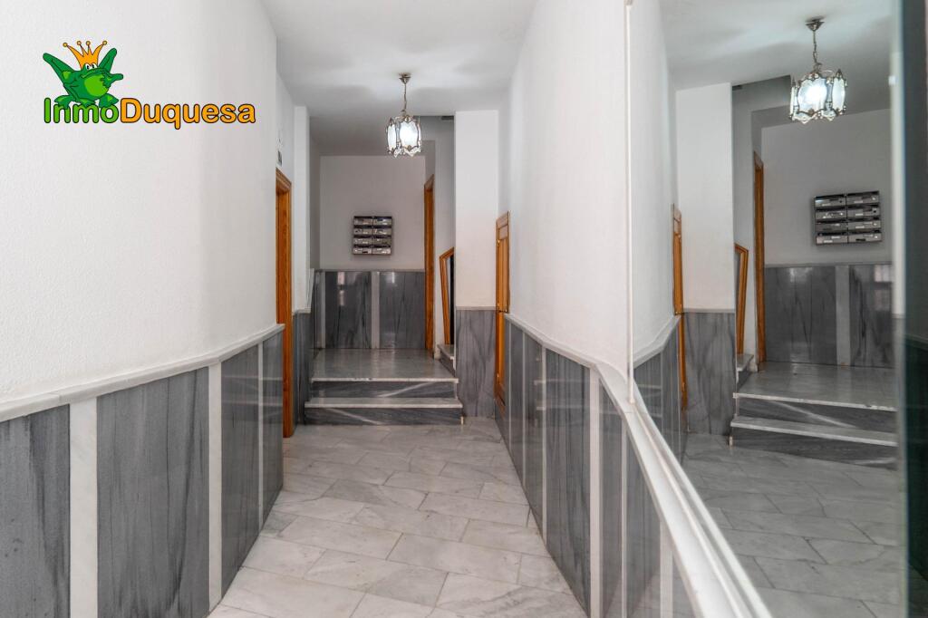 Imagen 4 de Piso en el centro de Cullar Vega