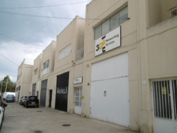 Imagen 1 de Nave industrial en Venta en Colmenar Viejo Madrid - El Club del Propietario Imagen 1 de Nave industrial en Venta en Colmenar Viejo Madrid