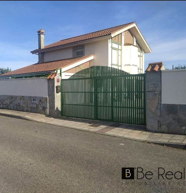 Imagen 2 de CHALET EN LAS ARENAS