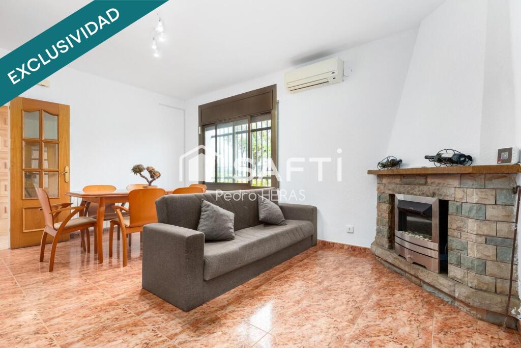 Imagen 3 de Casa a cuatro vientos con pista de tenis privada.