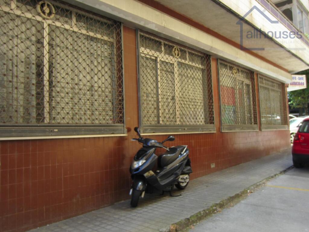 Imagen 3 de ¡Oportunidad única de negocio a 50 metros de Balaídos!