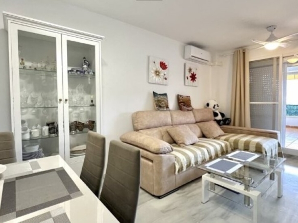 Imagen 2 de ESPECTACULAR VIVIENDA EN VENTA EN CASARES.