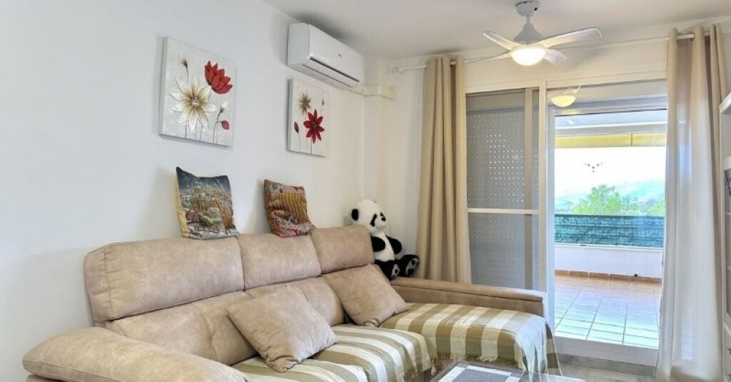 Imagen 3 de ESPECTACULAR VIVIENDA EN VENTA EN CASARES.