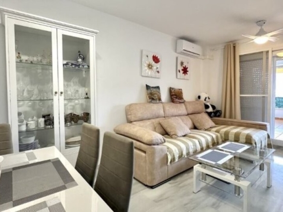 Imagen 4 de ESPECTACULAR VIVIENDA EN VENTA EN CASARES.