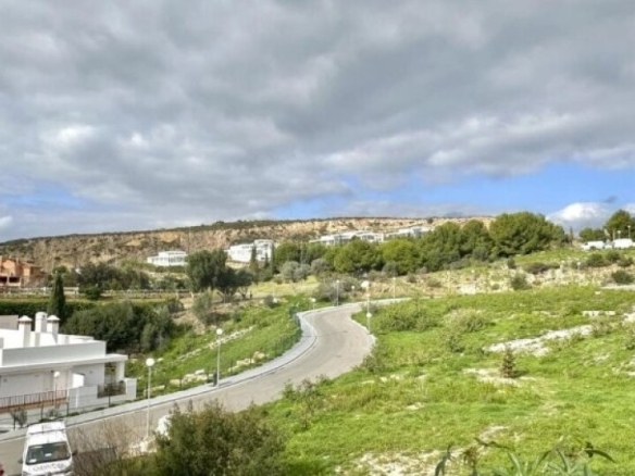Imagen 1 de ESPECTACULAR VIVIENDA EN VENTA EN CASARES.