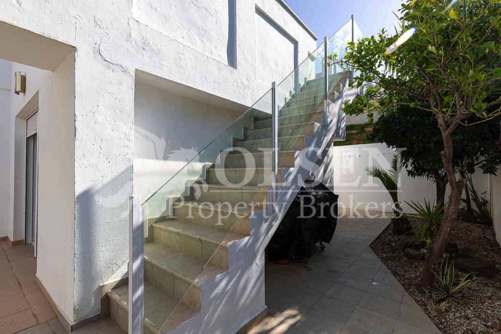 Imagen 2 de Casa-Chalet en Venta en Estepona Málaga