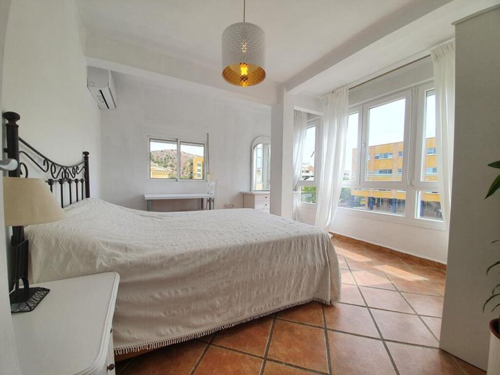Imagen 2 de ESTUPENDA VIVIENDA  DE 2 HABITACIONES