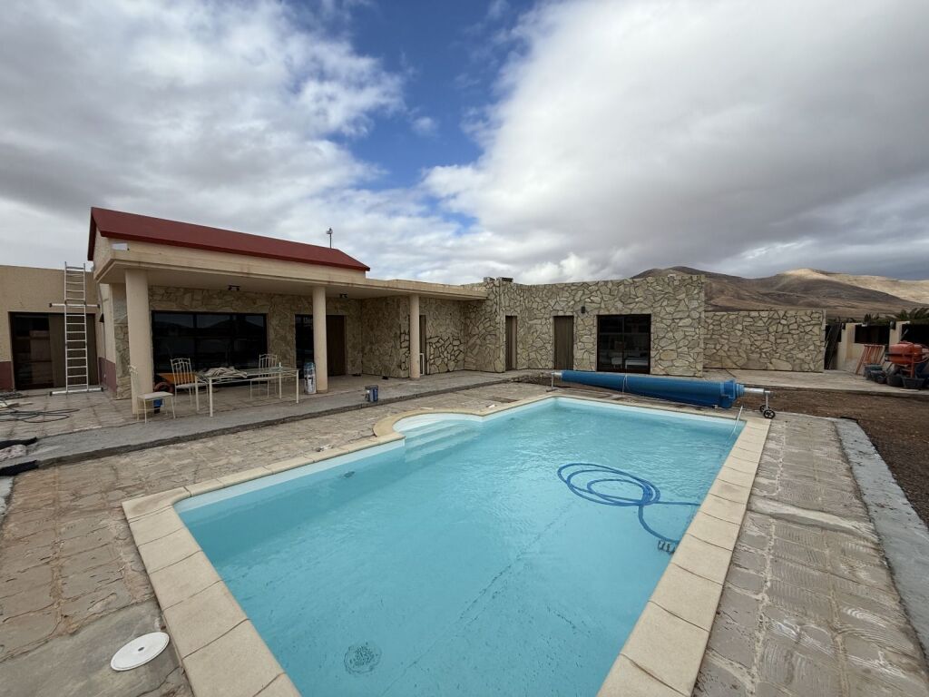 Imagen 2 de Casa-Chalet en Venta en Triquivijate Las Palmas