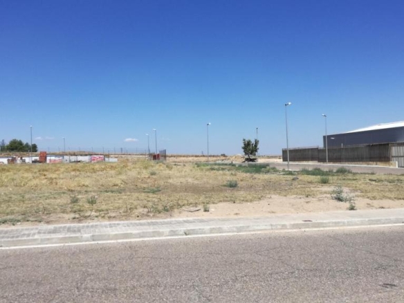 Imagen 3 de Terreno en venta en Torrijos de 3183 m2