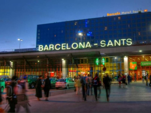 Imagen 4 de HOTEL 4 estrellas a pleno rendimiento. Zona Estación Sants.