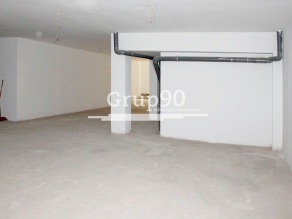 Imagen 2 de LOCAL COMERCIAL EN ALFRED PERENYA